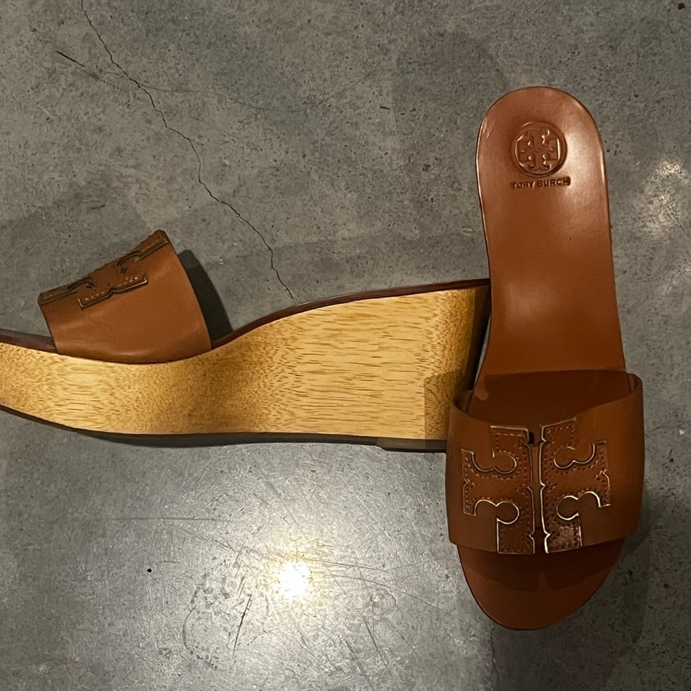Tory Birch sandal wedges